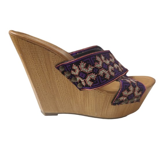 JustFab Shoes - Justfab Bev Floral Purple Open Toe Platform Sandal